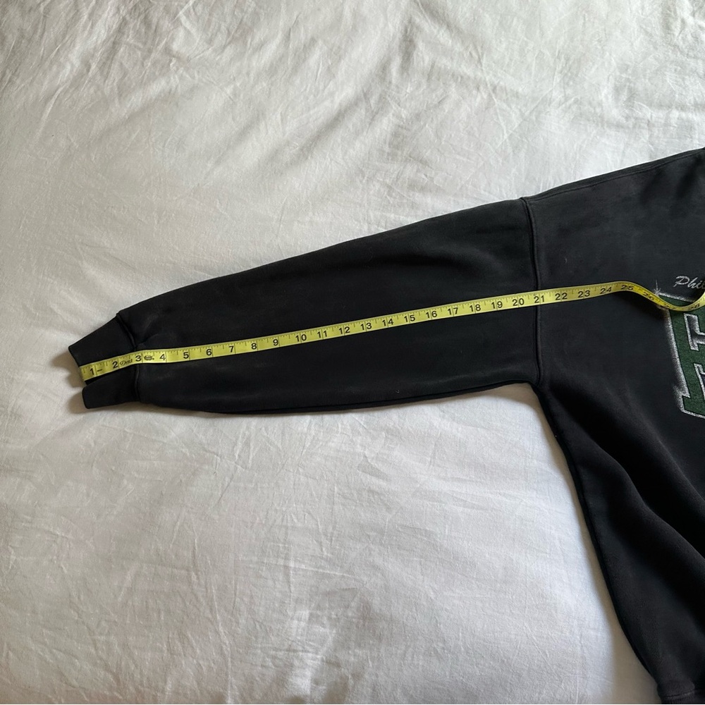 Abercrombie & Fitch Philadelphia Eagles Graphic Crew Sweatshirt - Picture 8 of 8